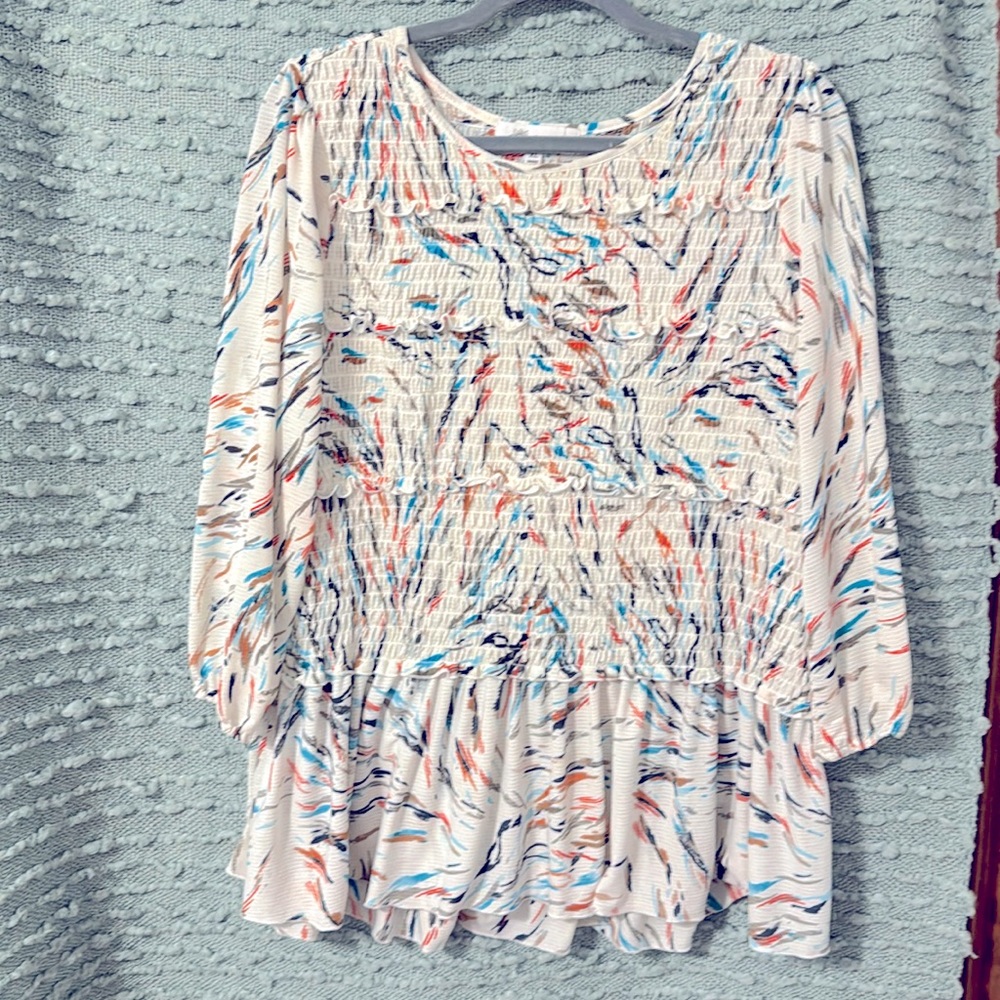 FEVER- Beautiful blouse especially for the summer time! 💕☀️